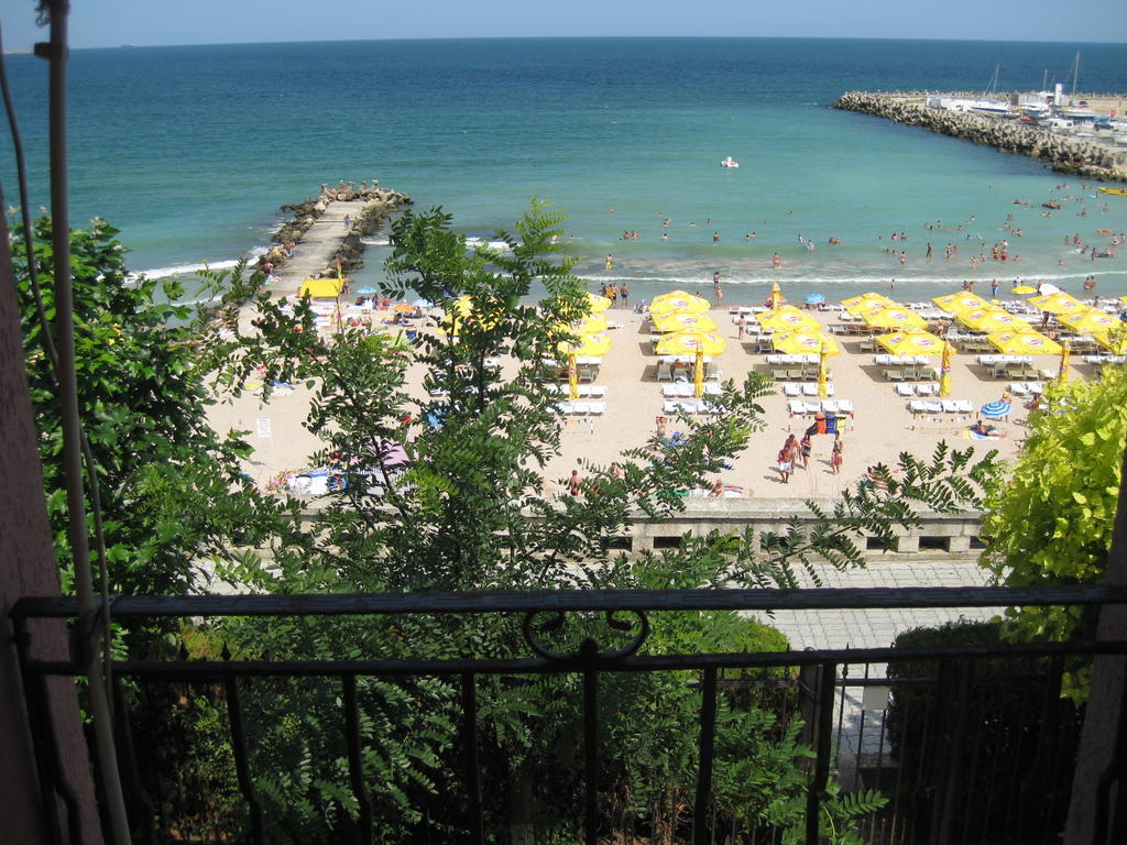 V3 Villa Eforie Nord Bilik gambar